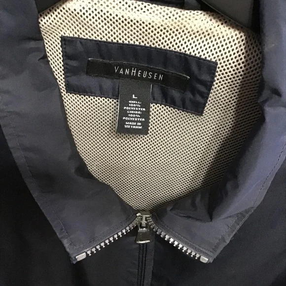 💚 3/$25 Van Heusen large black jacket with silver zipper - Picture 4 of 10